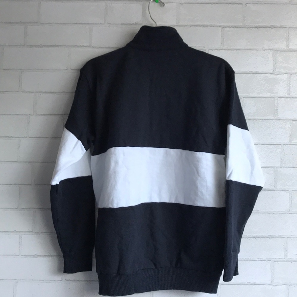 Brandy Melville Navy Stripe Quarter ZIP - Picture 3 of 3
